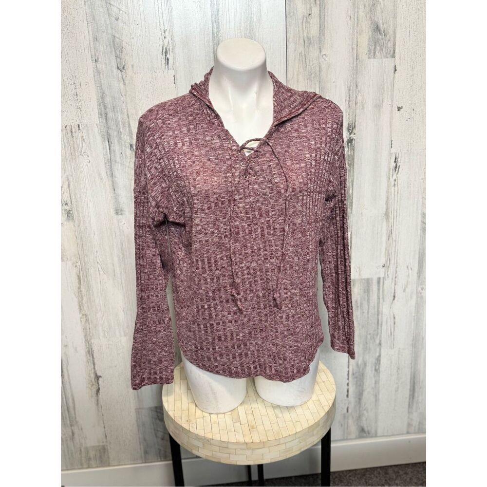 Pullover sweater